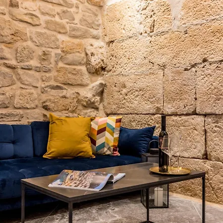 Stone Nepot - In Center - Rooftop Terrace Вилла *