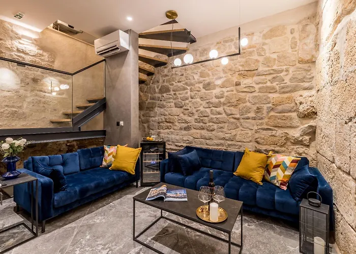Villa Stone Nepot - In Center - Rooftop Terrace *