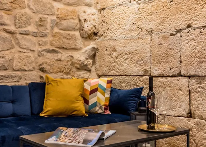 Stone Nepot - In Center - Rooftop Terrace Villa *